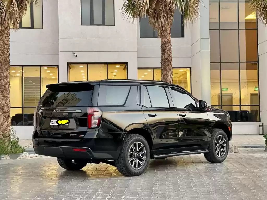 مستعملة Chevrolet Tahoe للبيع في الكويت #16009 - 1  صورة 