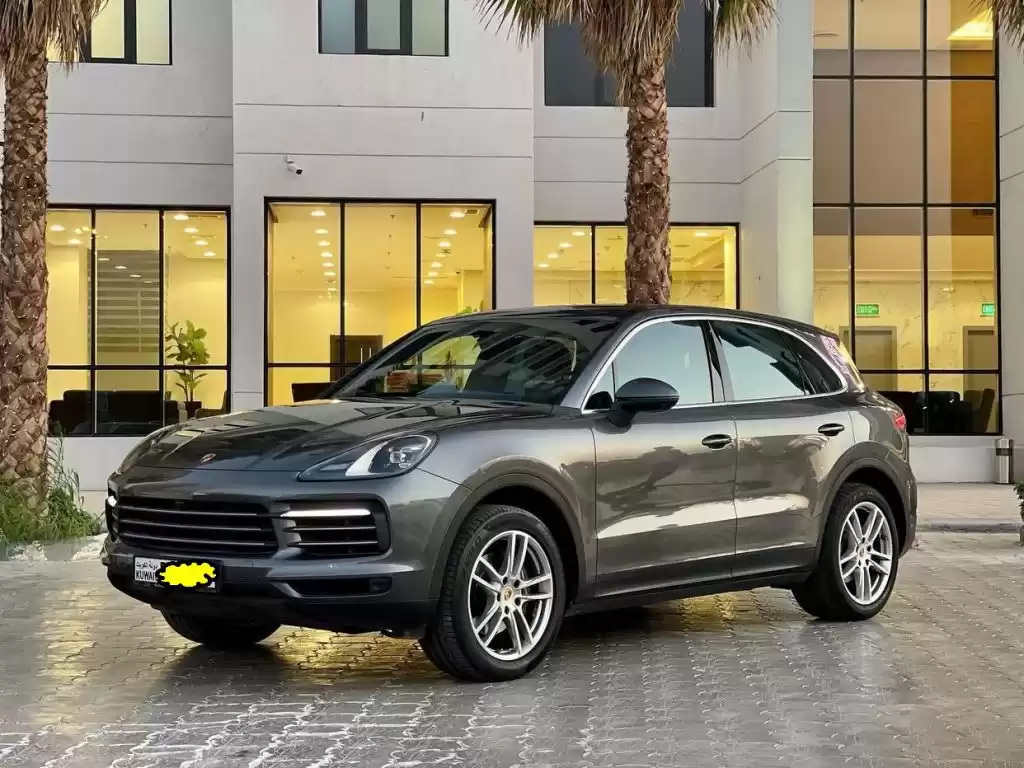 مستعملة Porsche Unspecified للبيع في الكويت #16013 - 1  صورة 