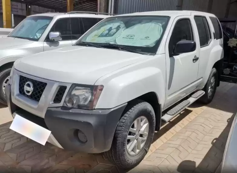 Использовал Nissan Xterra Продается в Эр-Рияд #16124 - 1  image 