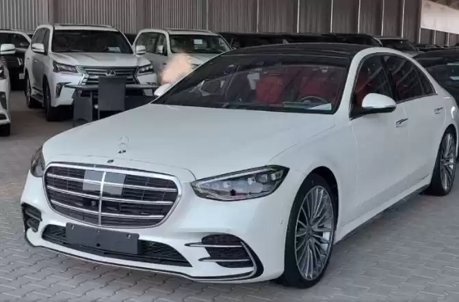 Kullanılmış Mercedes-Benz Unspecified Satılık içinde Riyad #16129 - 1  image 
