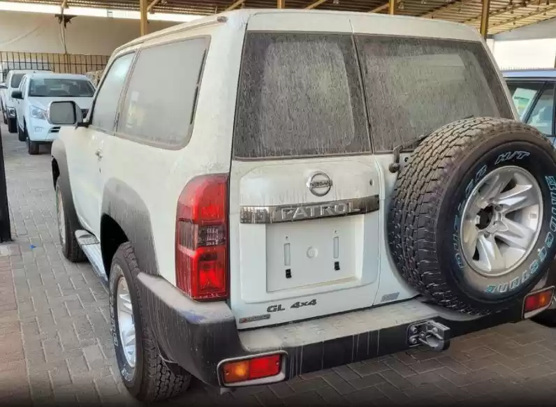 Совершенно новый Nissan Patrol Продается в Эр-Рияд #16182 - 1  image 