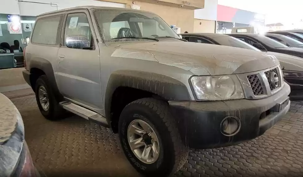 مستعملة Nissan Patrol للبيع في الرياض #16183 - 1  صورة 