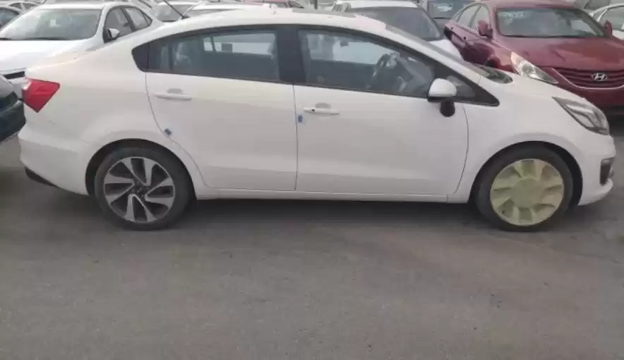 Kullanılmış Kia Rio Satılık içinde Dubai #16264 - 1  image 