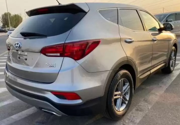 استفاده شده Hyundai Santa Fe برای فروش که در دبی #16320 - 1  image 