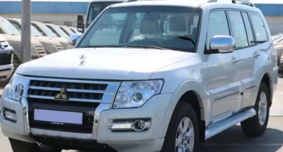جديدة Mitsubishi Pajero للبيع في دبي #16393 - 1  صورة 