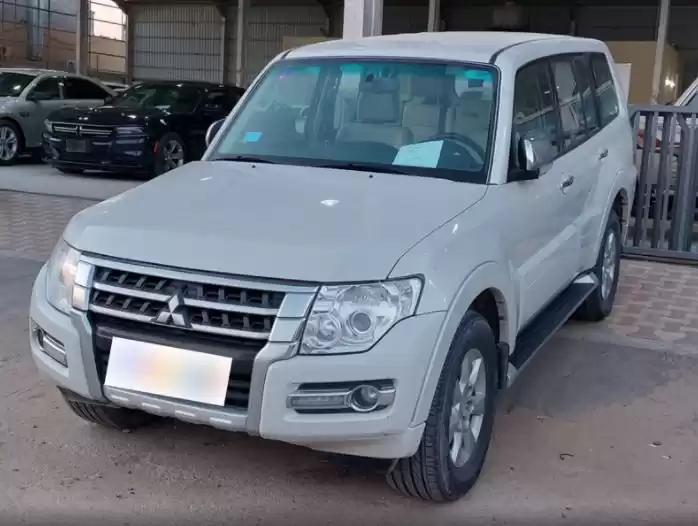 用过的 Mitsubishi Pajero 出售 在 利雅得 #16395 - 1  image 