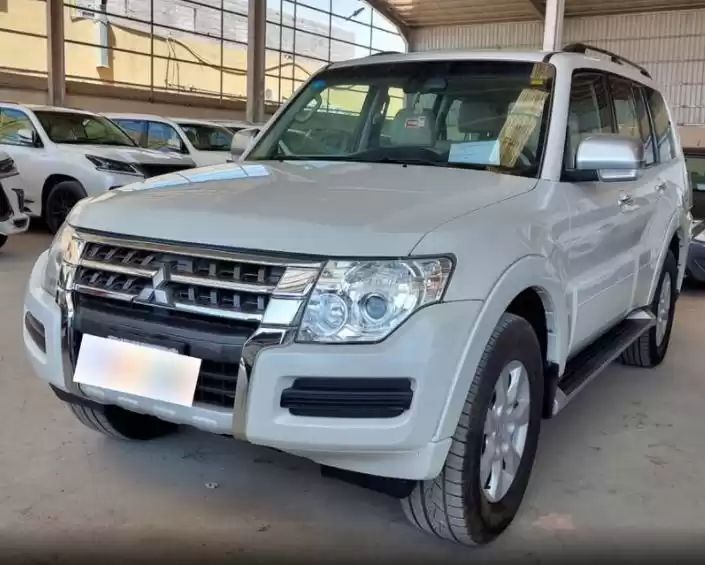 استفاده شده Mitsubishi Pajero برای فروش که در ریاض #16401 - 1  image 