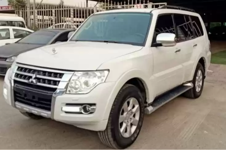 مستعملة Mitsubishi Pajero للبيع في دبي #16404 - 1  صورة 