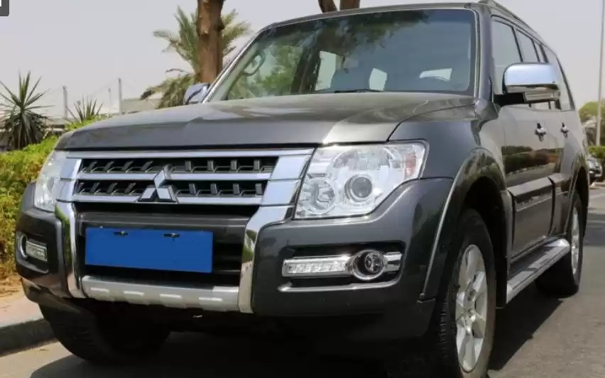 Использовал Mitsubishi Pajero Продается в Дубай #16405 - 1  image 