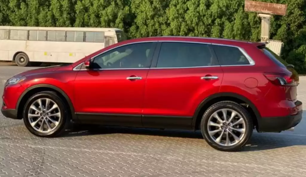 مستعملة Mazda CX-9 للبيع في دبي #16464 - 1  صورة 