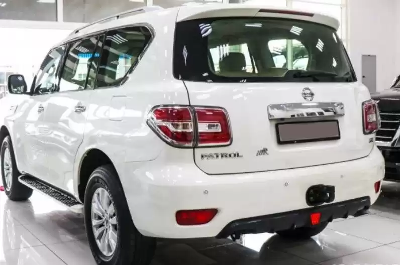 مستعملة Nissan Patrol للبيع في دبي #16477 - 1  صورة 