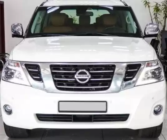 مستعملة Nissan Patrol للبيع في دبي #16483 - 1  صورة 