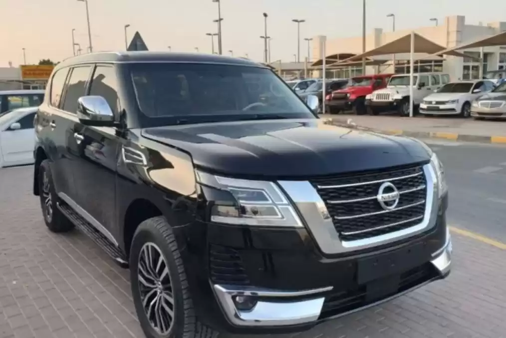 مستعملة Nissan Patrol للبيع في دبي #16487 - 1  صورة 