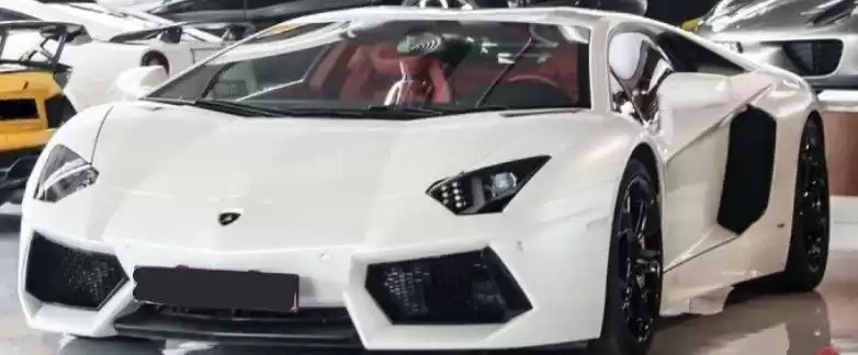 مستعملة Lamborghini Aventador للبيع في دبي #16615 - 1  صورة 