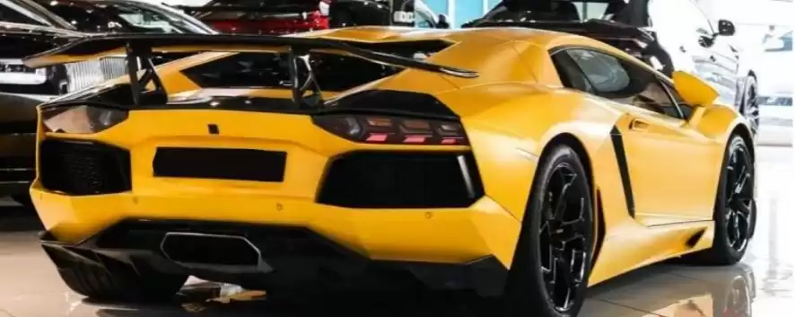 مستعملة Lamborghini Aventador للبيع في دبي #16616 - 1  صورة 