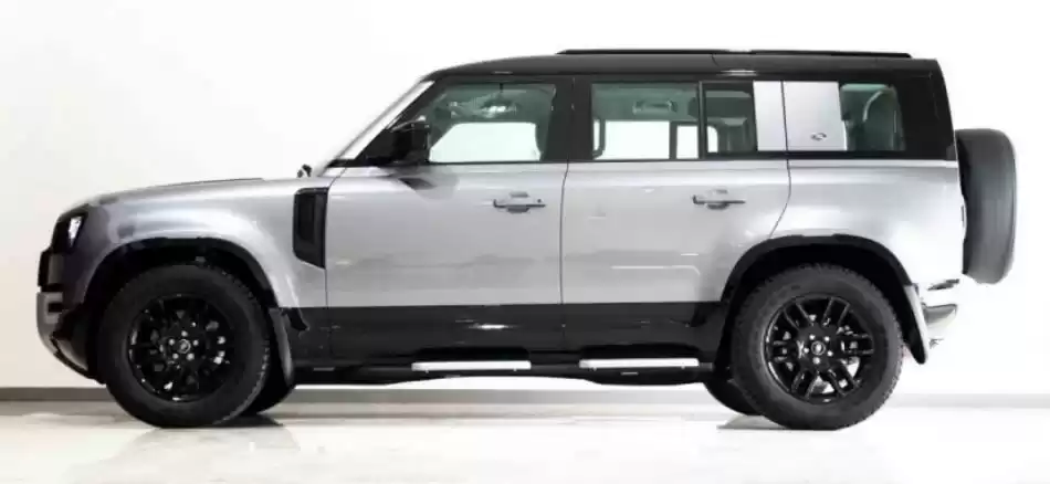 Kullanılmış Land Rover Defender Unspecified Satılık içinde Dubai #16628 - 1  image 
