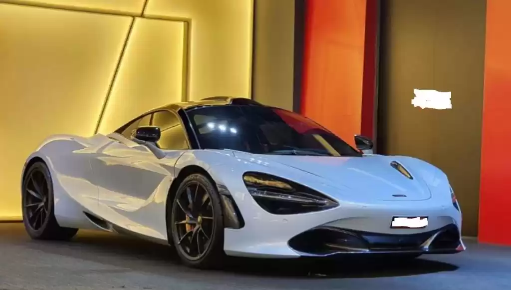 Использовал Mclaren Unspecified Продается в Дубай #16707 - 1  image 
