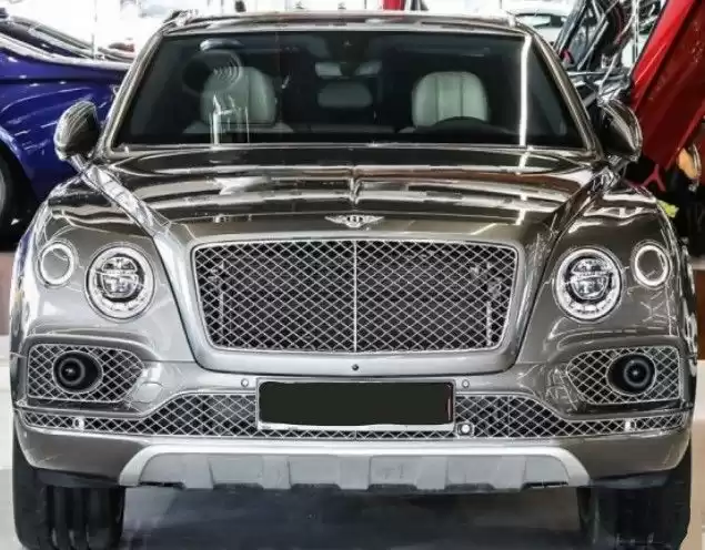 Использовал Bentley Bentayga SUV Продается в Дубай #16748 - 1  image 