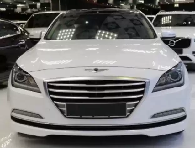 مستعملة Hyundai Genesis للبيع في دبي #17074 - 1  صورة 