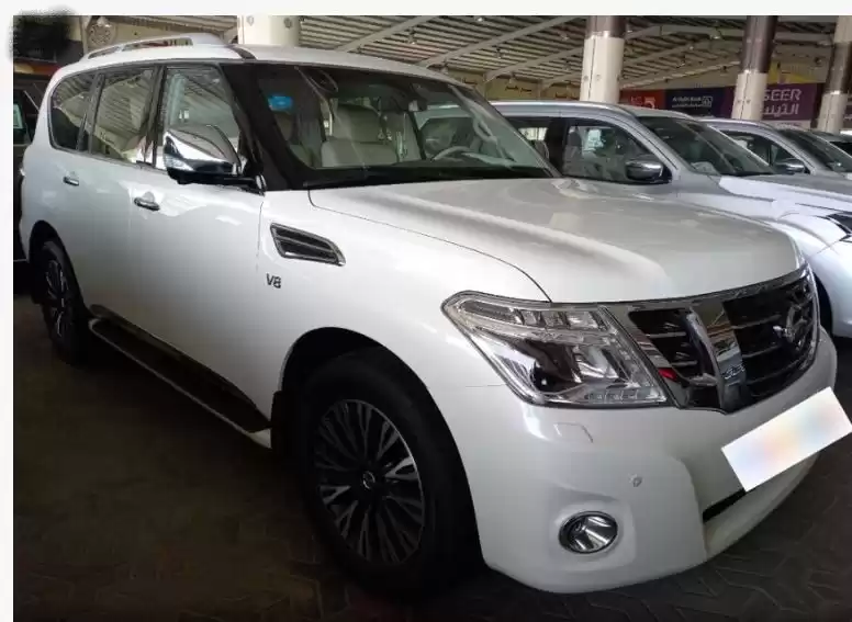 مستعملة Nissan Patrol للبيع في الرياض #17112 - 1  صورة 