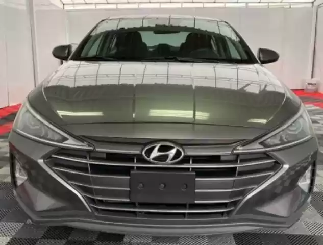 مستعملة Hyundai Elantra للبيع في دبي #17129 - 1  صورة 