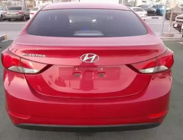 مستعملة Hyundai Elantra للبيع في دبي #17142 - 1  صورة 