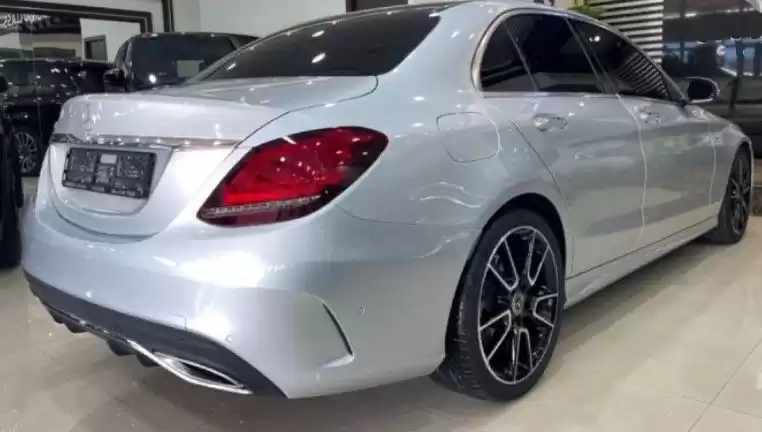 مستعملة Mercedes-Benz Unspecified للبيع في دبي #17154 - 1  صورة 