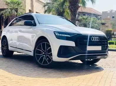جديدة Audi Q8 SUV للإيجار في دبي #17215 - 1  صورة 