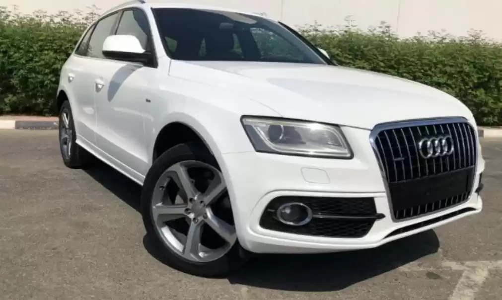 Использовал Audi Q5 Продается в Дубай #17289 - 1  image 