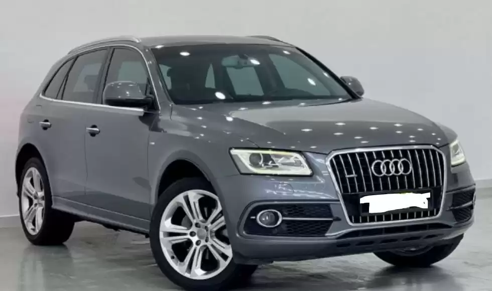 Использовал Audi Q5 Продается в Дубай #17291 - 1  image 