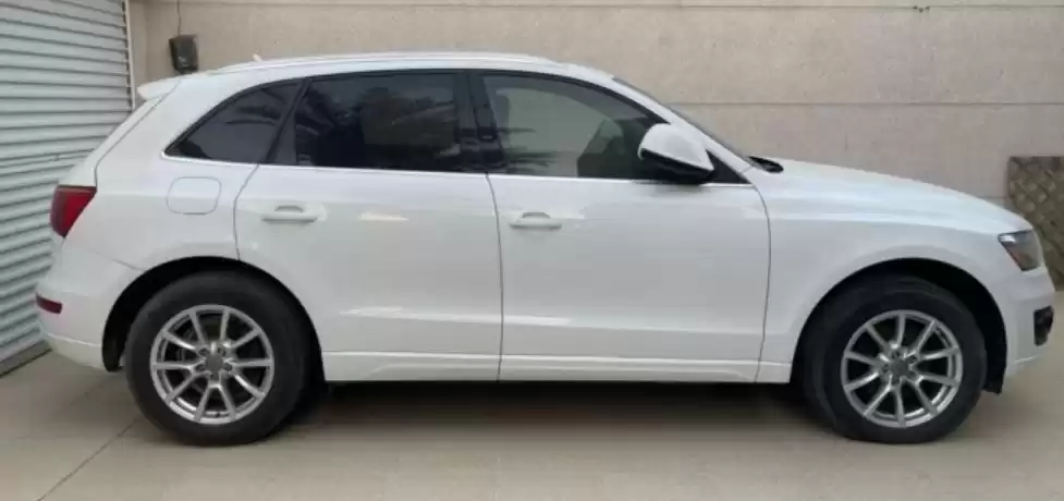 Использовал Audi Q5 Продается в Дубай #17294 - 1  image 