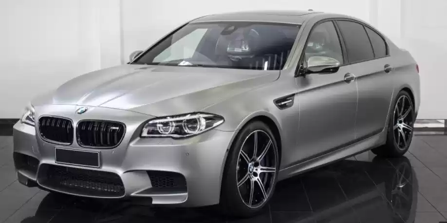 Использовал BMW M5 Продается в Дубай #17417 - 1  image 
