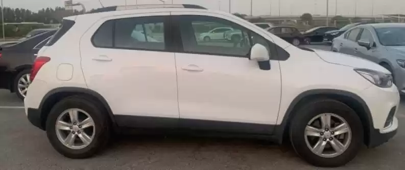 Использовал Chevrolet Trax Продается в Дубай #17569 - 1  image 