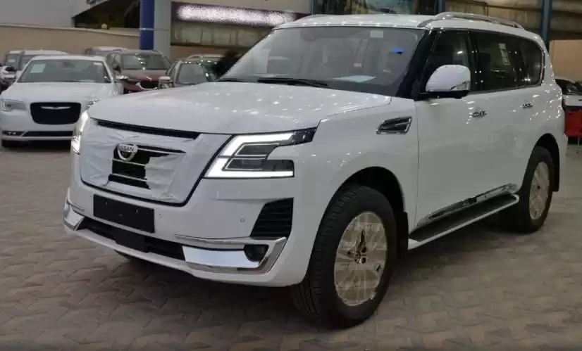 Совершенно новый Nissan Patrol Продается в Эр-Рияд #17658 - 1  image 