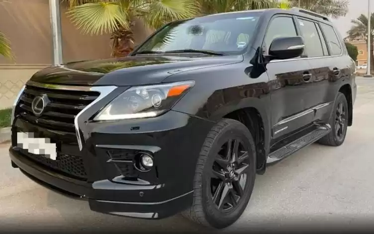 Utilisé Lexus LX À vendre au Riyad #17729 - 1  image 