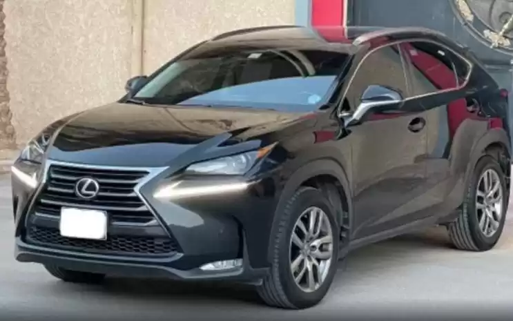 مستعملة Lexus NX 200t للبيع في الرياض #17732 - 1  صورة 