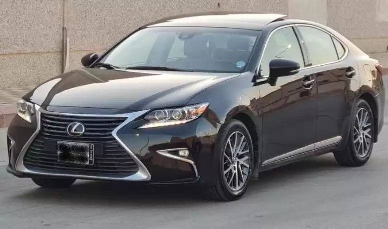 Использовал Lexus ES Продается в Эр-Рияд #17770 - 1  image 