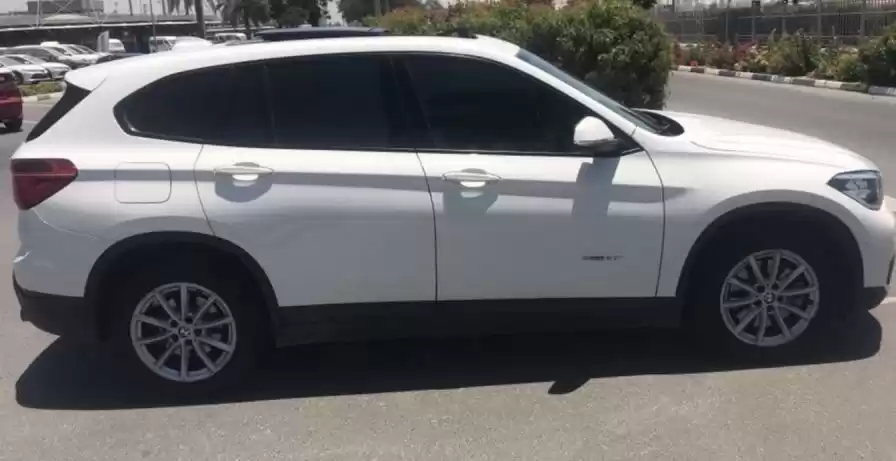 Использовал BMW X1 Продается в Дубай #17820 - 1  image 