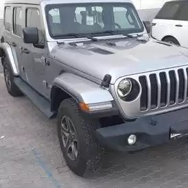 Usado Jeep Renegade Alquiler en Kuwait #18026 - 1  image 