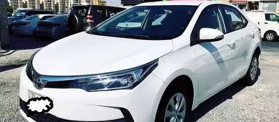 استفاده شده Toyota Corolla برای اجاره که در کویت #18105 - 1  image 
