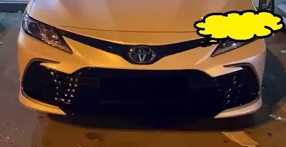 Использовал Toyota Camry Аренда в Кувейт #18114 - 1  image 