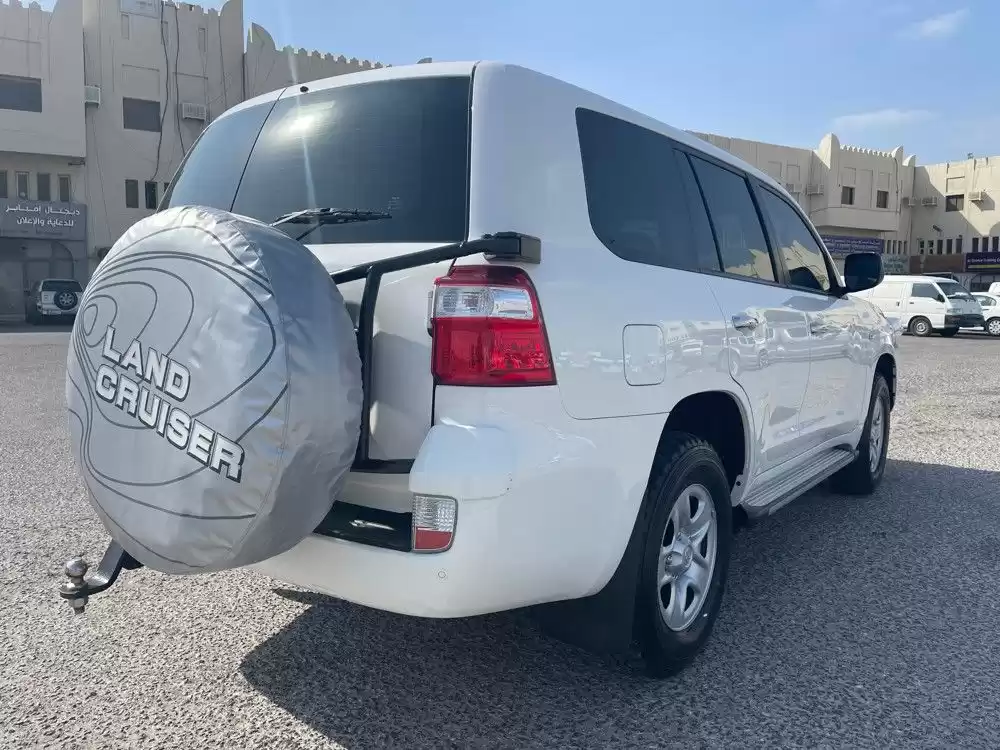 Usado Toyota Land Cruiser Venta en Al Manamah #18171 - 1  image 