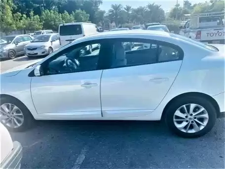 استفاده شده Renault Fluence برای فروش که در المنامه #18183 - 1  image 