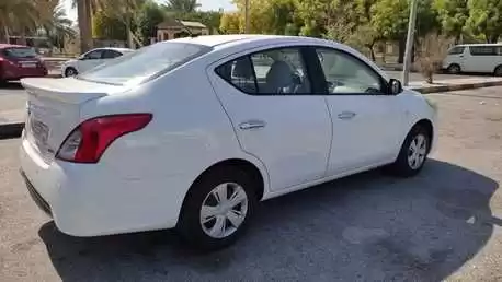 مستعملة Nissan Sunny للبيع في المنامة #18205 - 1  صورة 