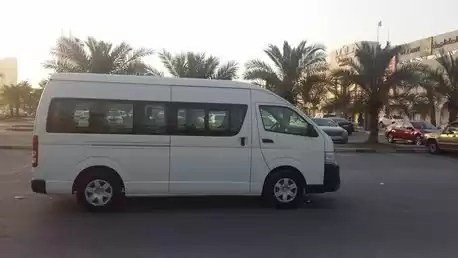 مستعملة Toyota Hiace للبيع في المنامة #18362 - 1  صورة 