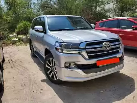 استفاده شده Toyota Land Cruiser برای اجاره که در المنامه #18564 - 1  image 