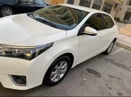 مستعملة Toyota Corolla للإيجار في المنامة #18569 - 1  صورة 