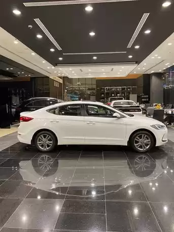 مستعملة Hyundai Elantra للإيجار في المنامة #18602 - 1  صورة 