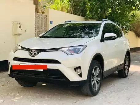 مستعملة Toyota RAV4 للإيجار في المنامة #18614 - 1  صورة 