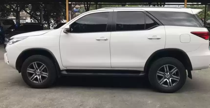 مستعملة Toyota Unspecified للإيجار في دبي #18667 - 1  صورة 